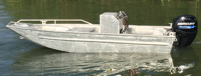 Bote de trabajo en aluminio con consola central y motor fuera de borda